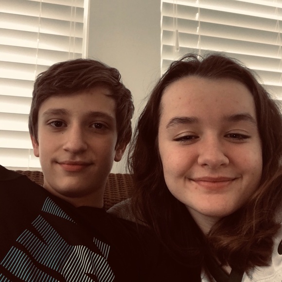 Meet your Posher, Cate - Picture 1 of 1